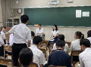教育学部座談会