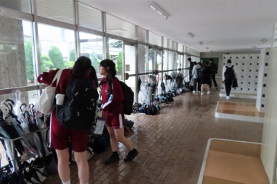 駅伝大会戻ってきた生徒達