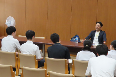 外務省講演会後の座談会