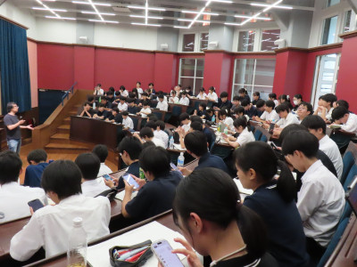 講義を聴講